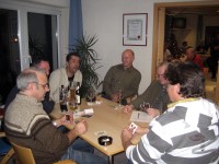 Tisch 1 mit den zahlreichen Kibitzen