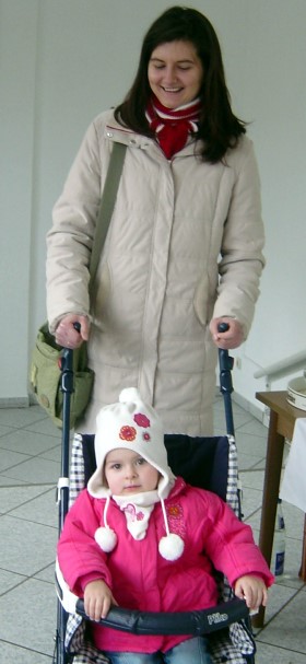 Mutti & Tocher wollen den Vater Veikko spielen sehen