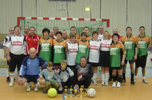 Unser gesamtes Hallenteam