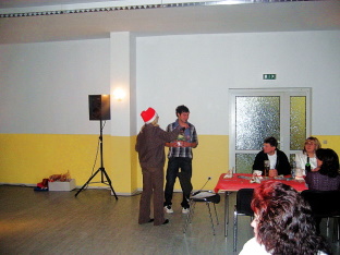 Monis Er&ouml;ffnung mit dem Geburtstagskind Lorenz