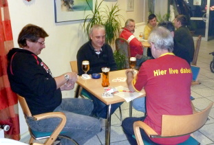 Der Toptisch in der Runde 2