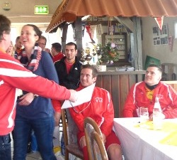 "Pokal&uuml;bergabe": Platz 2